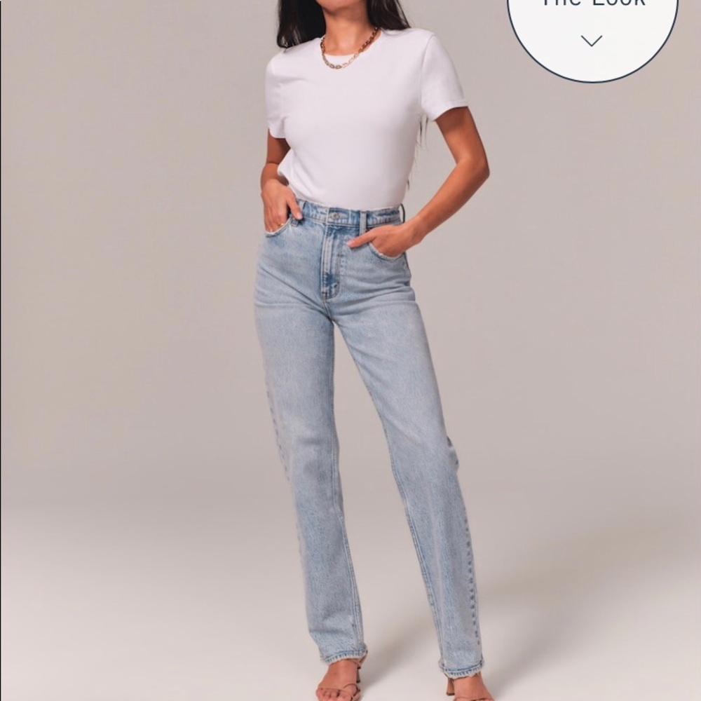 Abercrombie Curve Love Ultra High Rise Straight Jean